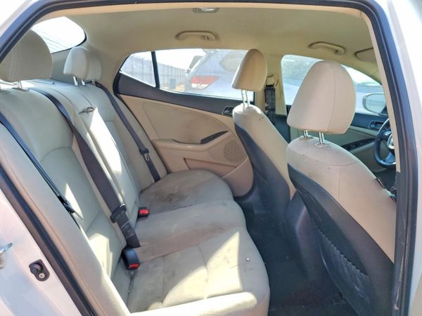 2015 KIA OPTIMA GL - Middle-low