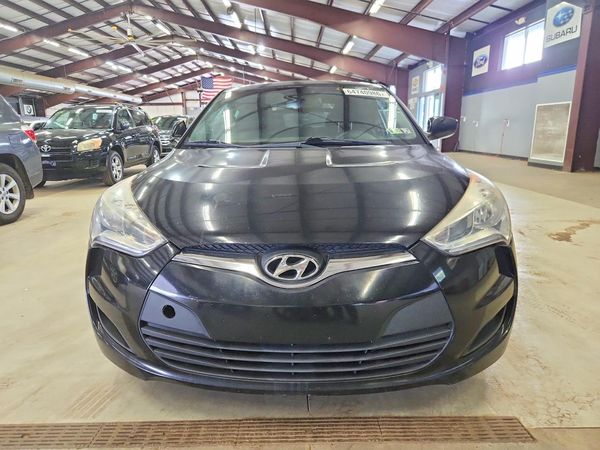 2013 HYUNDAI VELOSTER
