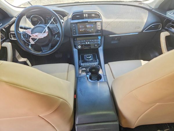 2017 JAGUAR F-PACE Premium