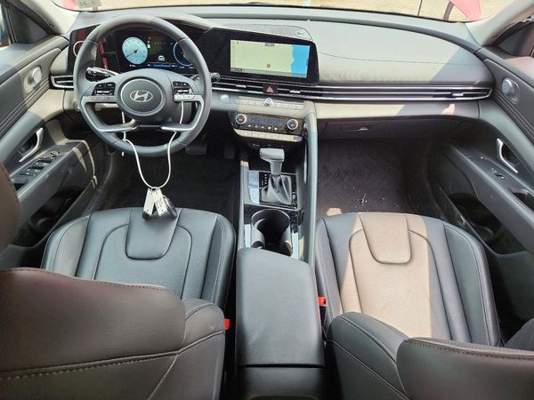 2026 HYUNDAI ELANTRA Limited