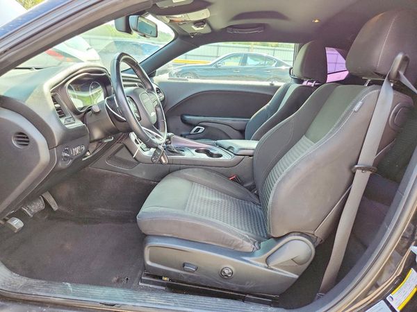 2015 DODGE CHALLENGER SXT