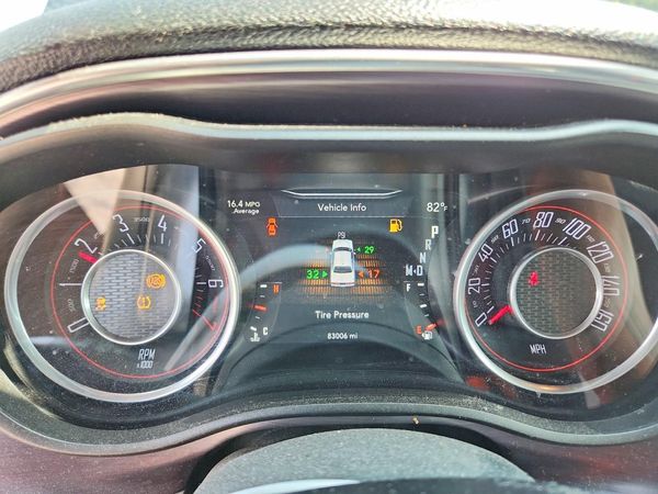 2015 DODGE CHALLENGER SXT