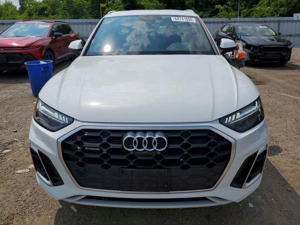 2021 AUDI Q5 S Line quattro Technik