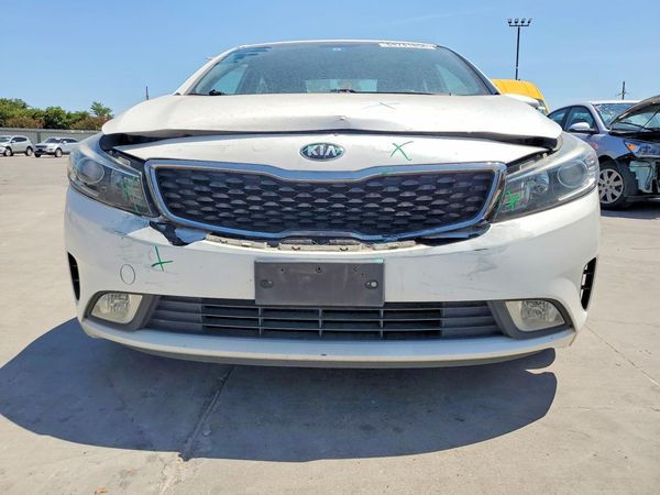 2017 KIA FORTE EX