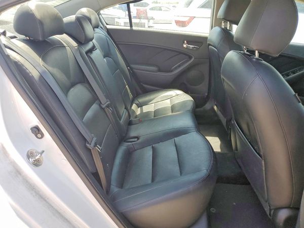 2017 KIA FORTE EX