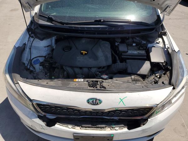 2017 KIA FORTE EX