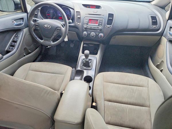 2014 KIA FORTE LX