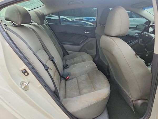 2014 KIA FORTE LX