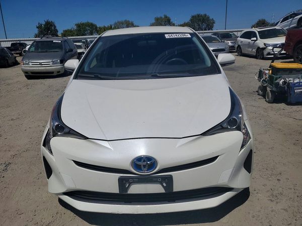 2016 TOYOTA PRIUS One/Two