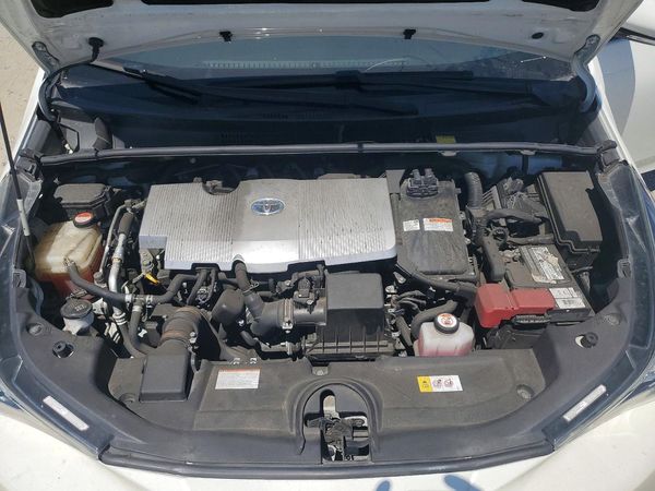 2016 TOYOTA PRIUS One/Two