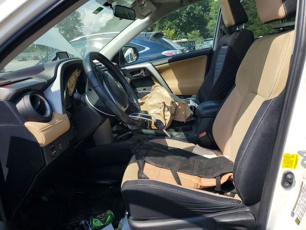 2016 TOYOTA RAV4 XLE (M Grade)