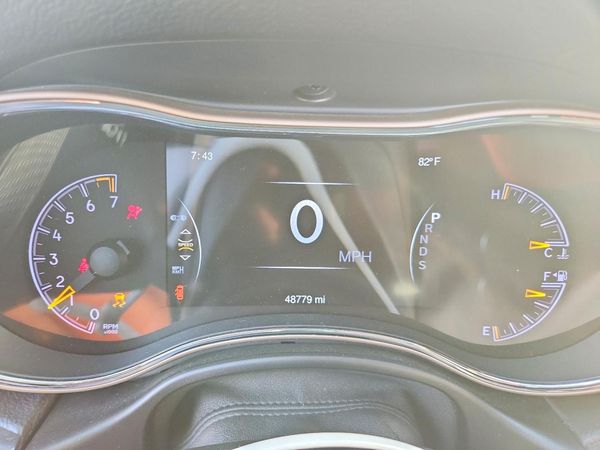 2015 JEEP GRAND CHEROKEE Limited