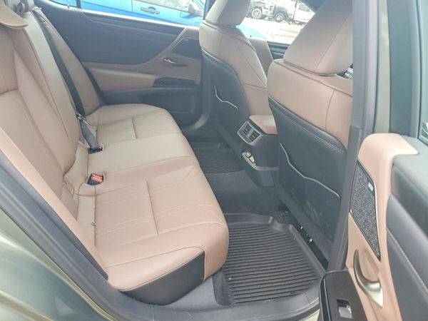 2025 LEXUS ES 350 350 Luxury