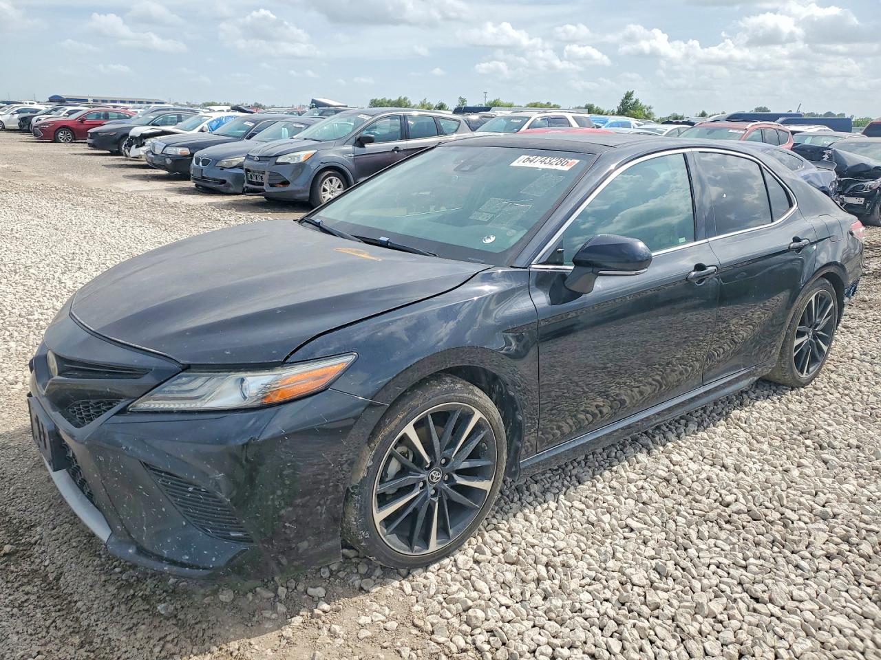 2018 TOYOTA CAMRY XSE