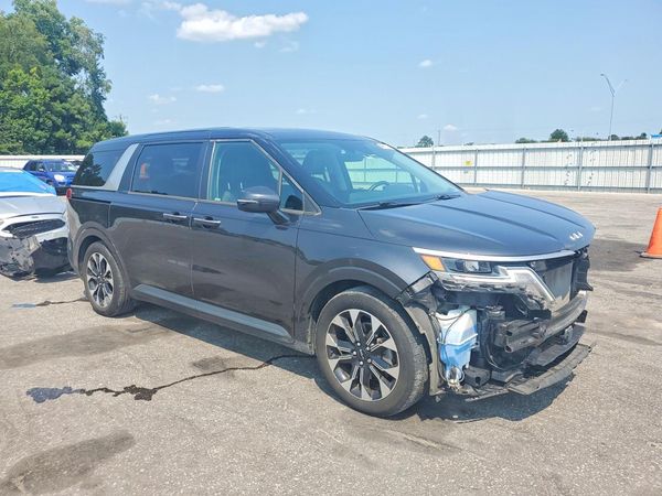 2022 KIA CARNIVAL EX