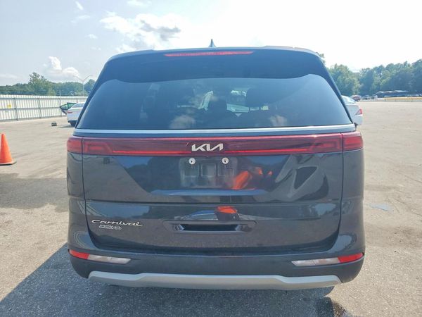 2022 KIA CARNIVAL EX