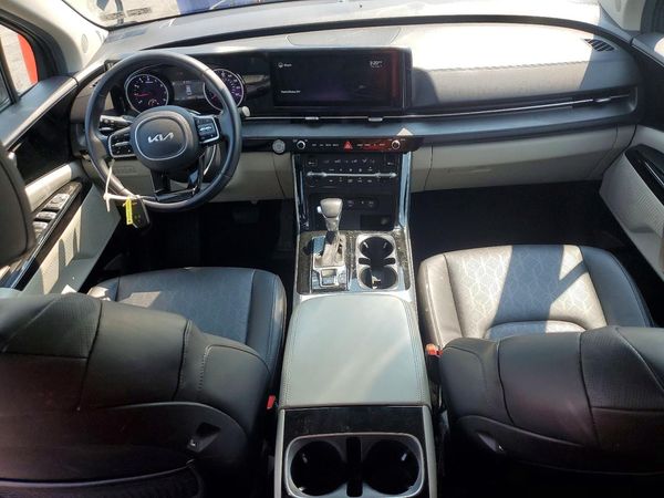 2022 KIA CARNIVAL EX