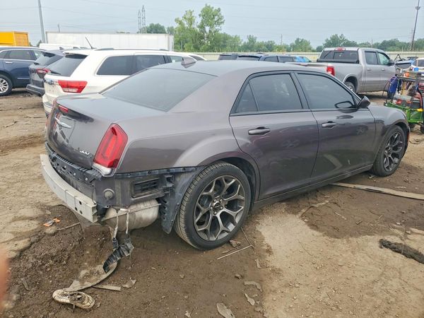 2015 CHRYSLER 300