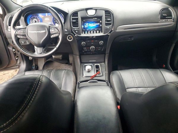 2015 CHRYSLER 300