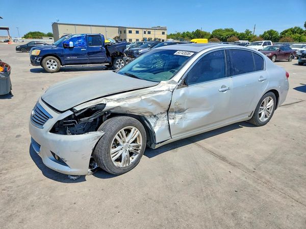 2012 INFINITI G37