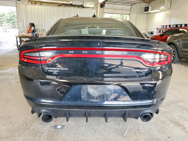 2016 DODGE CHARGER SXT