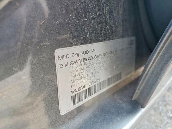 2014 AUDI A4 quattro Premium