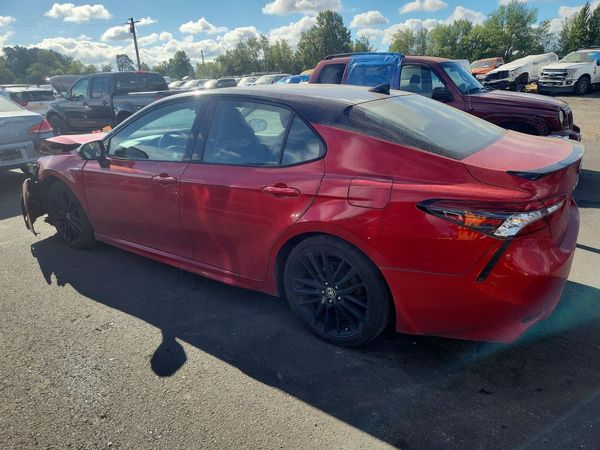 2021 TOYOTA CAMRY XSE