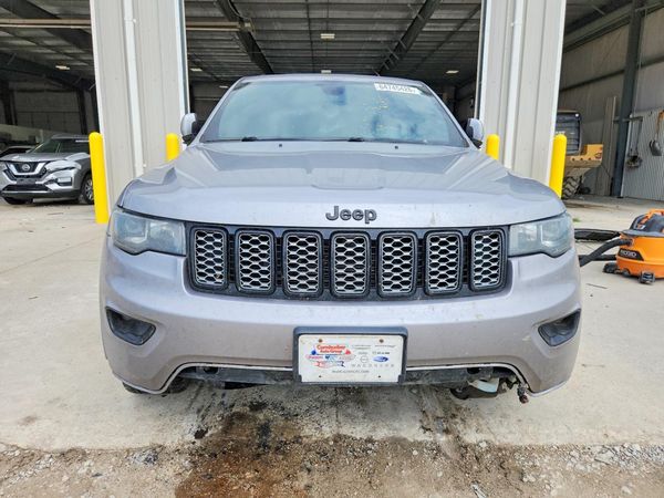 2017 JEEP GRAND CHEROKEE LAREDO 4X4