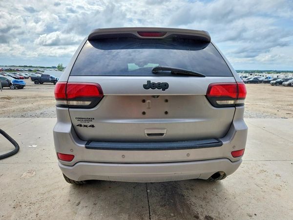 2017 JEEP GRAND CHEROKEE LAREDO 4X4