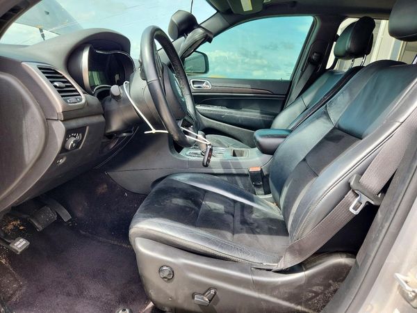 2017 JEEP GRAND CHEROKEE LAREDO 4X4
