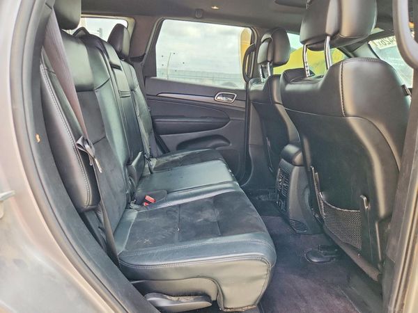 2017 JEEP GRAND CHEROKEE LAREDO 4X4