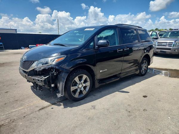 2015 TOYOTA SIENNA