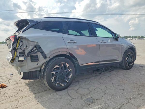 2023 KIA SPORTAGE SX-PRESTIGE or SX-P