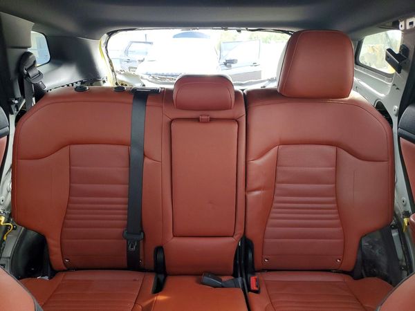 2023 KIA SPORTAGE SX-PRESTIGE or SX-P