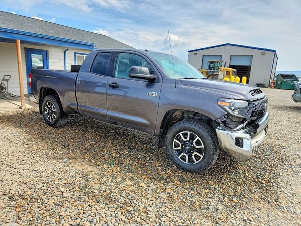 2019 TOYOTA TUNDRA SR5 Grade — Passenger 3/4