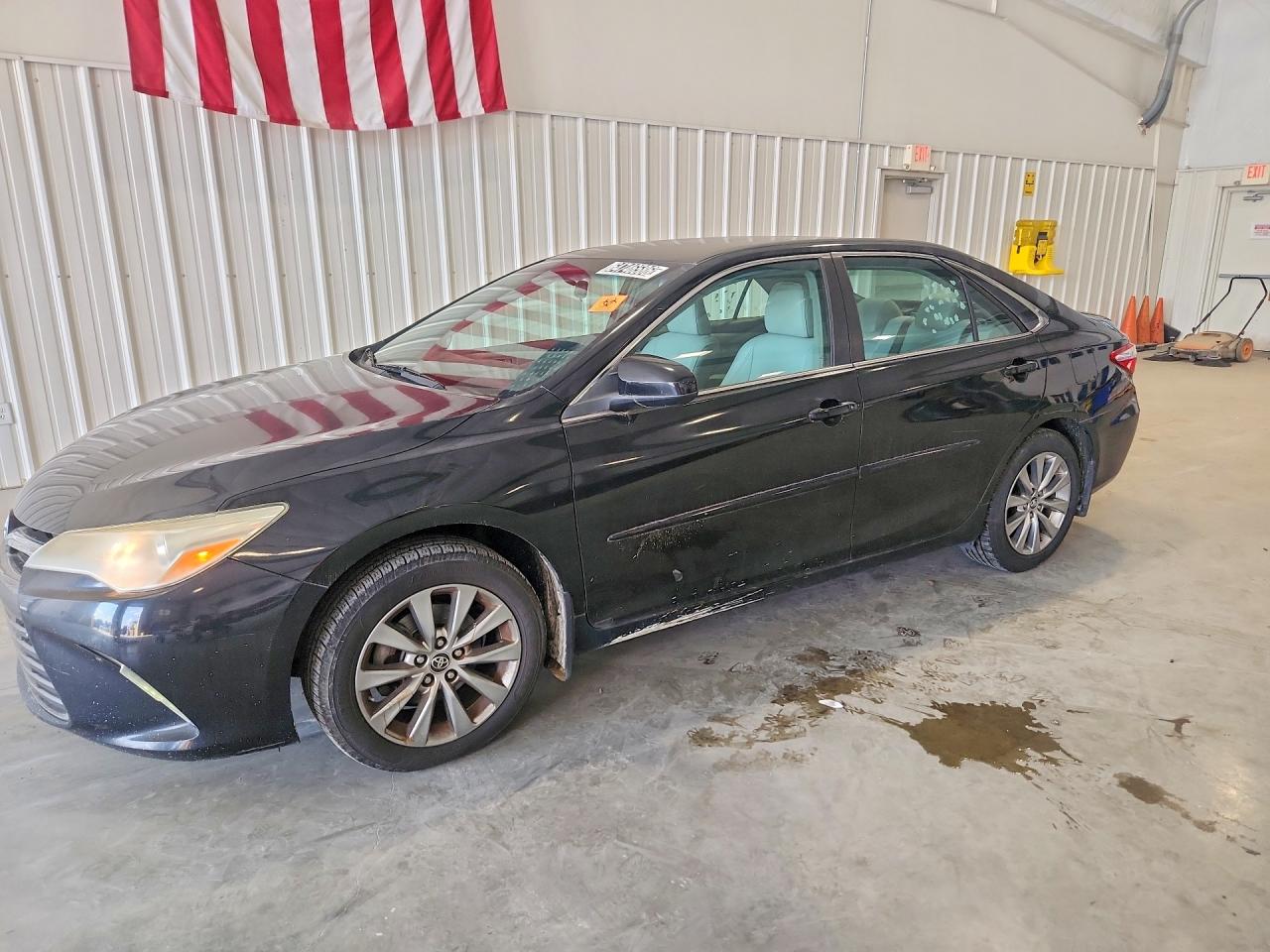 2015 TOYOTA CAMRY