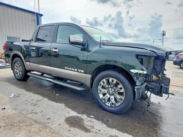 2019 NISSAN TITAN