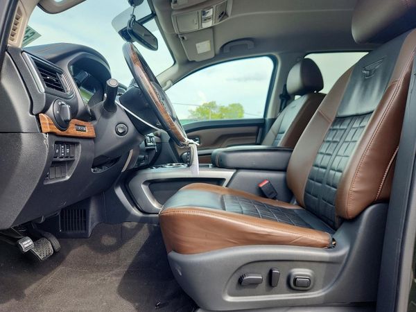 2019 NISSAN TITAN
