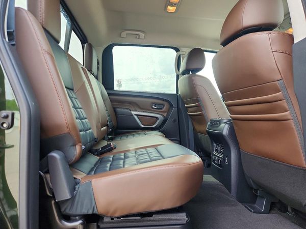 2019 NISSAN TITAN