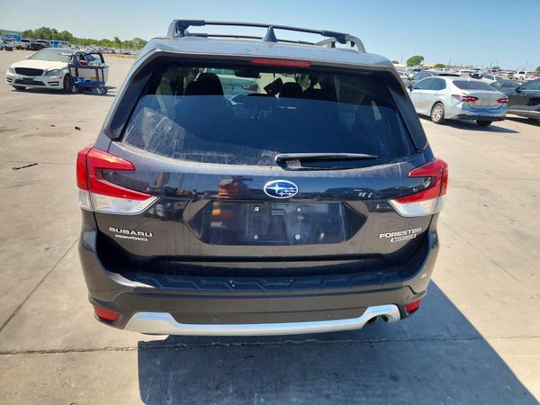 2019 SUBARU FORESTER