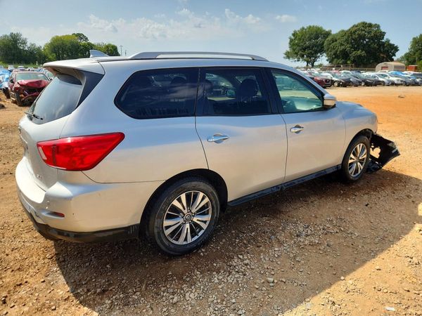 2019 NISSAN PATHFINDER