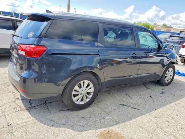 2017 KIA SEDONA LX
