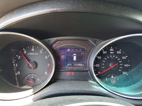 2017 KIA SEDONA LX