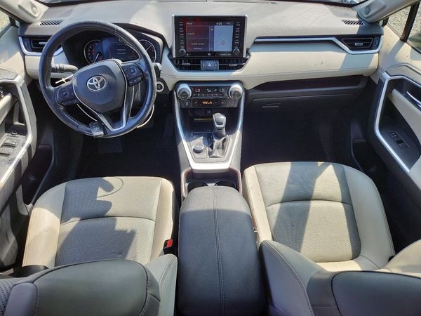 2019 TOYOTA RAV4 Limited