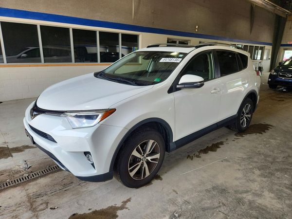 2018 TOYOTA RAV4 Adventure/XLE