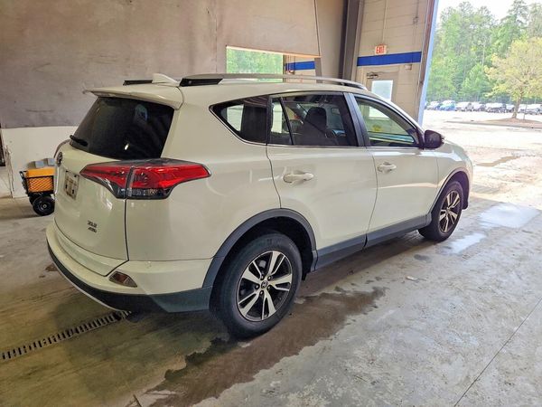 2018 TOYOTA RAV4 Adventure/XLE