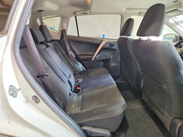 2018 TOYOTA RAV4 Adventure/XLE