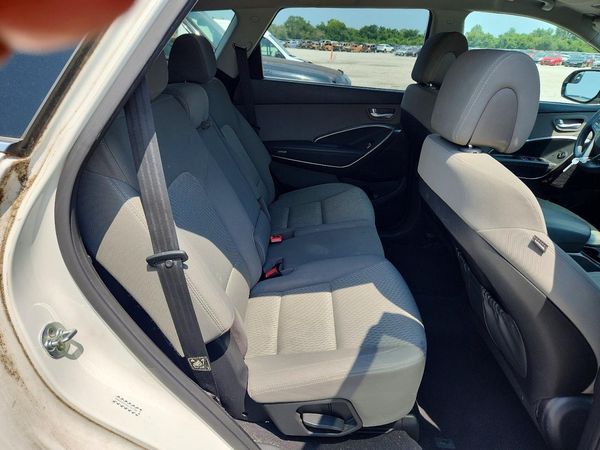 2017 HYUNDAI SANTA FE GI