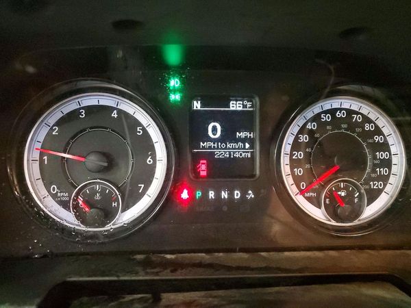 2019 RAM 1500 CLASSIC SLT