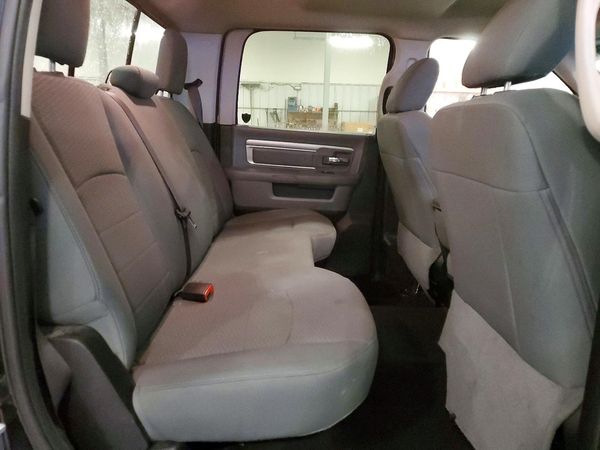 2019 RAM 1500 CLASSIC SLT